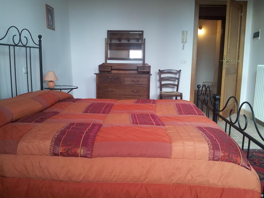 Bed and Breakfast Residenza Sant'Agnese Ассизи Номер фото